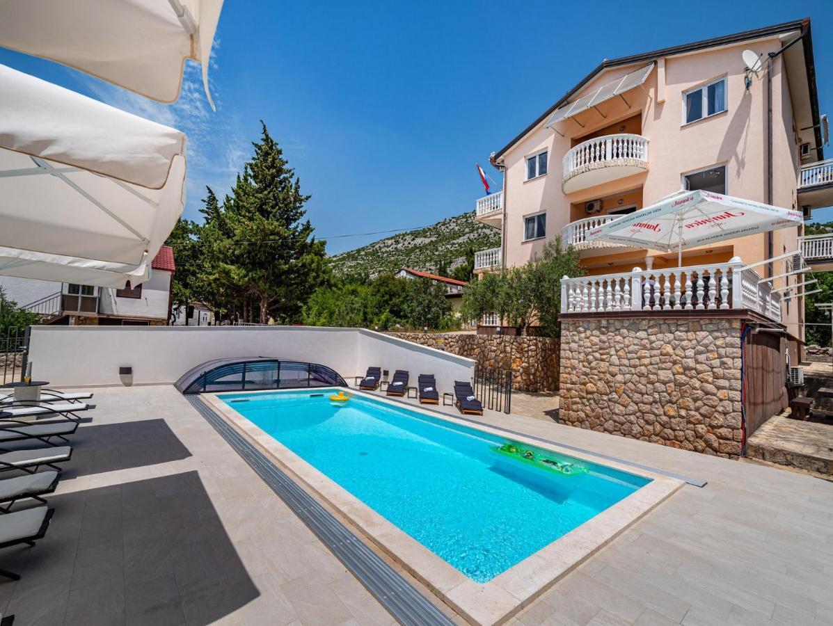 Apartments Prkacin Starigrad Paklenica Esterno foto