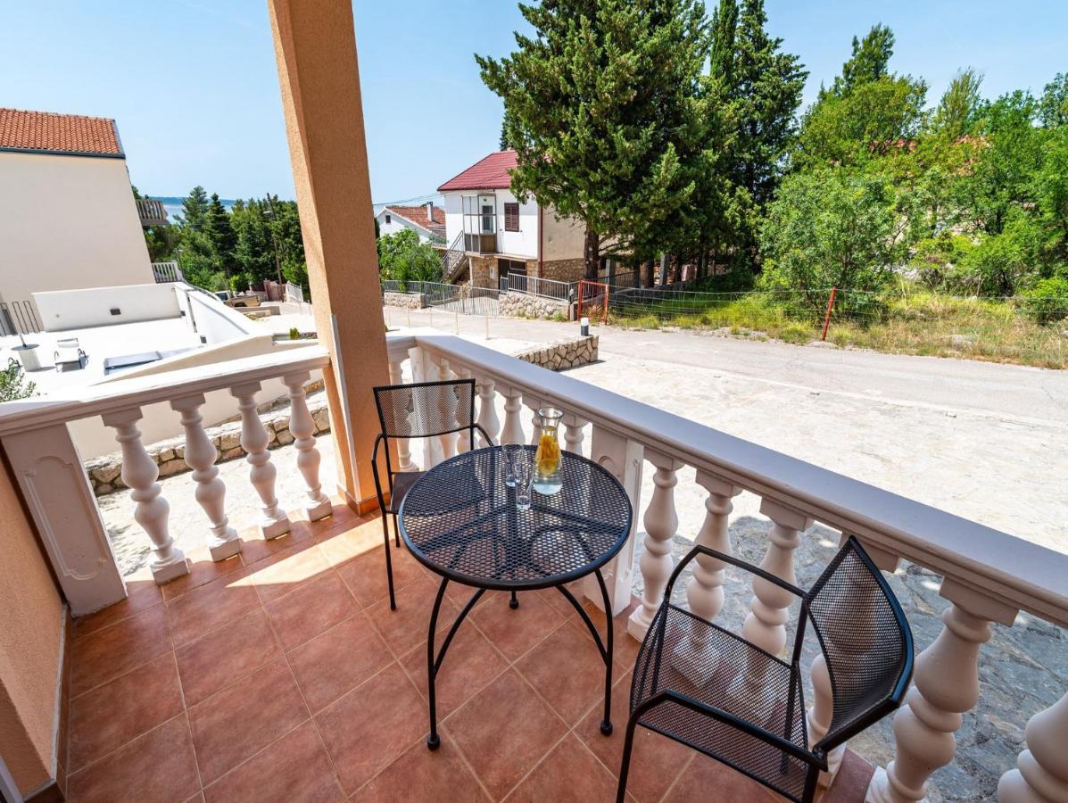 Apartments Prkacin Starigrad Paklenica Esterno foto