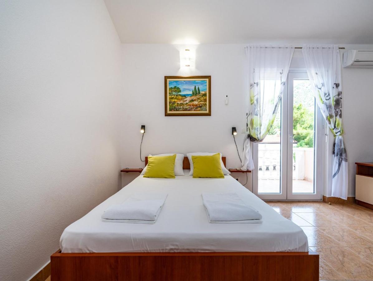 Apartments Prkacin Starigrad Paklenica Esterno foto