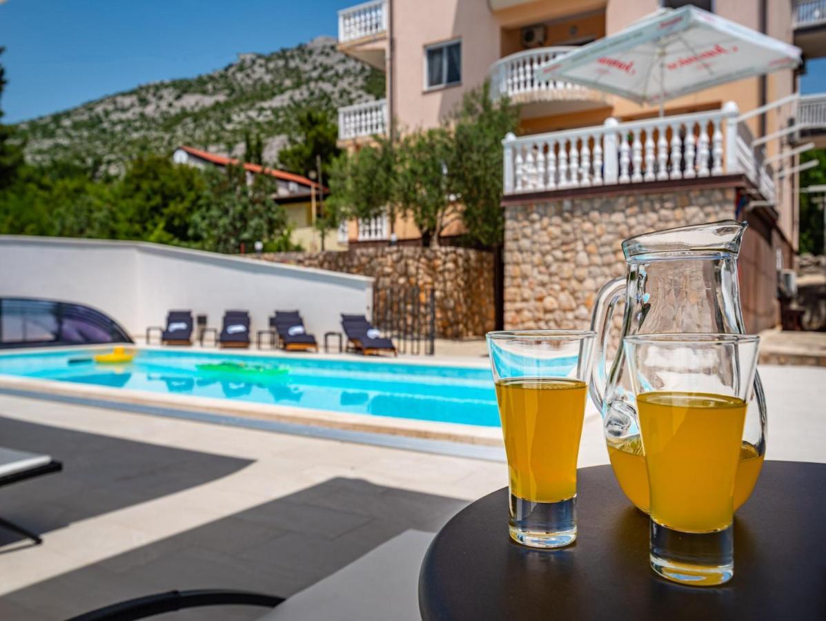 Apartments Prkacin Starigrad Paklenica Esterno foto